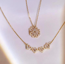 Pour Noël, offrez-lui votre cœur avec un collier représentatif de votre amour. - {{ nvicy }}